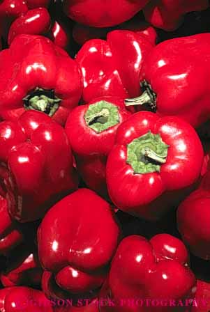 Stock Photo #6666: keywords -  color colorful crop crops cultivated cultivating cultivation food fruit grow growing growth lots many pepper peppers pile produce red round vegetable vert