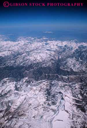 Stock Photo #7167: keywords -  aerial barren batholith california cold elevate elevated environment granite horizon icy landscape mountain mountains nature relief rough rugged sierra snow terrain vert wild wilderness winter