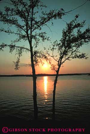 Stock Photo #7313: keywords -  arkansas dawn dusk ferry greers lake landscape mood moody nature orange scenery scenic sun sunrise sunset vert warm water