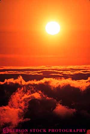 Stock Photo #7318: keywords - abstract abstraction abstracts climate cloud clouds dawn dusk mood moody nature orange sky sun sunrise sunset vert warm weather