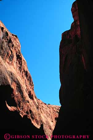 Stock Photo #7456: keywords -  break canyon canyons earth erode eroded eroding erosion escalante formation geologic geological geology gulch layer narrow river rock rocks science separation slot utah vert