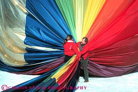 Stock Photo #6012: keywords -  air aspen balloon ballooning co color colorado colorful float fly flyer flying fold horz hot people recreation ride sport sports up winter