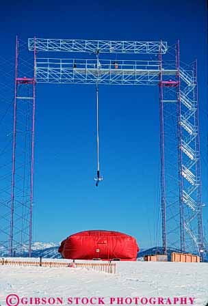 Stock Photo #6337: keywords -  bungee california cord danger down elastic event fall fear fun game gravity harness injury jump jumper jumping leap play risk safety scare scared scary squaw stretch thrill thriller thrilling valley vert