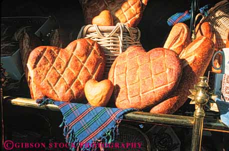Stock Photo #10622: keywords -  attraction bake baked bakes bay boat boats bread california display fishermans francisco fresh heart hearts horz loaf loaves sales san sell selling shape shapes sourdough tourist unusual waterfront wharf