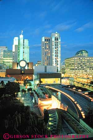 Stock Photo #7847: keywords -  america american architecture buena building buildings business california center cities city cityscape cityscapes dark downtown dusk evening francisco gardens lighting lights modern new night office offices park plaza san skyline skylines urban us usa vert yerba