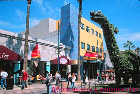 Stock Photo #9839: keywords - beach beaches boulevard california coast coastal horz mall malls monica pedestrian plaza plazas santa seashore shop shopper shopping shore shoreline street streets third