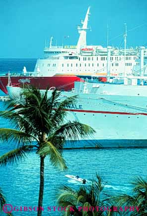 Stock Photo #10244: keywords -  and bahamas boat boats caribbean cruise destination destinations harbor harbors in nassau ocean outboard port resort resorts sea ship ships sunny sunshine travel tropic tropical vacation vert warm water