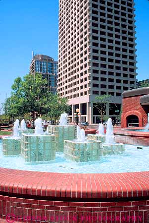 Stock Photo #11789: keywords -  architecture arizona downtown fountain fountains in municipal outdoor outside park parks patriots phoenix public recreation southwest vert water west western