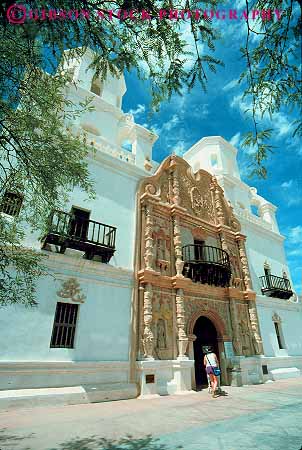 Stock Photo #11722: keywords -  architecture arizona bac church churches del design historic history mission missions san site spandish style tucson vert xavier