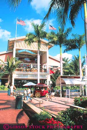 Stock Photo #11517: keywords -  attraction bayside buildings florida mall malls market miami modern new place plaza plazas shopping shops store stores tourist vert