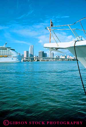 Stock Photo #11506: keywords - beach boat boating boats destination downtown florida harbor harbors in marina miami port resort ship ships travel tropical vacation vert water yacht