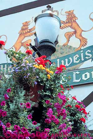 Stock Photo #12989: keywords -  architecture atmosphere attraction bavarian decorate decorated decoration design destination flower flowers german lamp lamps leavenworth motif store stores street style theme tourist town towns travel vert washington with