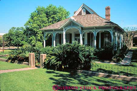 Stock Photo #11880: keywords -  cute downtown historic history home horz house houses houston little municipal open park parks pillot public quaint sam site small space texas urban