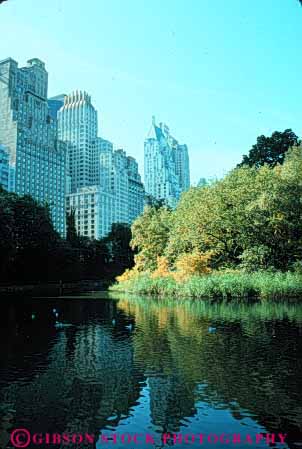 Stock Photo #9095: keywords -  autumn central city lake municipal new park parks pond urban vert water york