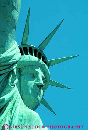 Stock Photo #9110: keywords -  attraction city famous gift green landmark liberty metal new of statue statues steel symbol symbolic symbolize symbolizes tall tourist vert york