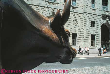 Stock Photo #9135: keywords -  animal bull bulls city downtown horz mammal metal new sculpture sculptures street symbol symbolic symbolize symbols wall york