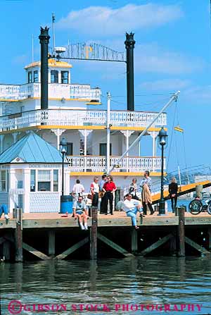 Stock Photo #13334: keywords -  alexandria blossom boat boats cherry dock docks people potomac relax relaxes relaxing river summer sunny tourist tourists vert virginia warm