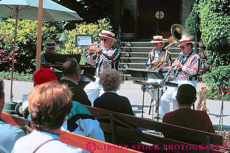 Stock Photo #13463: keywords -  attraction botanic botanical british buchart butchart canada columbia entertain entertainment garden gardens horz in landscaping music musician musicians northwest perform performer performers piazza public spring summer tourist victoria