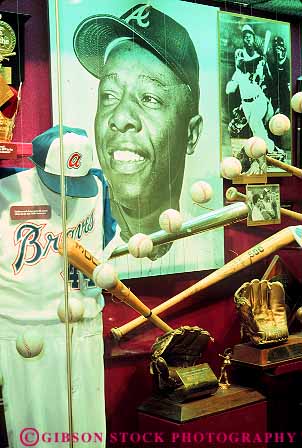 Stock Photo #13582: keywords -  aaron accomplish accomplished accomplishment achieve achievement achiever achievers achieving african american baseball black celebrities celebrity commemorate commemorates commemorating cooperstown copperstown display displaying displays distinguish distinguished ethnic fame famous hall halls hank man minority new of outstanding personalities personality player recognize recognized sport sports vert york