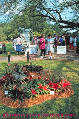 Stock Photo #8575: keywords -  c city destination enter garden gardens in louisiana new orleans park parks people plant recreation sale sales travel usa vacation vert