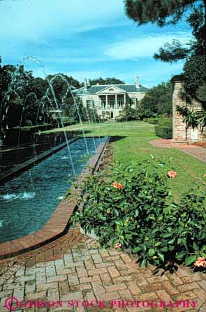 Stock Photo #8602: keywords -  big building buildings class expensive fountain historic home homes house houses huge landscape landscaping large longue louisiana luxury mansion mansions new orleans plantation plantations scale up upper vert vue
