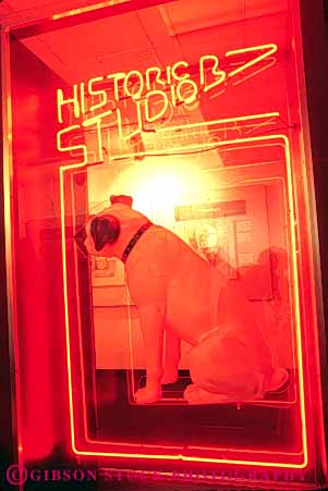 Stock Photo #11016: keywords - artifact artifacts attraction country display displaying displays exhibit exhibiting exhibits fame hall halls heritage historic history memorabilia museum museums music musicians nashville of tennessee tourist vert