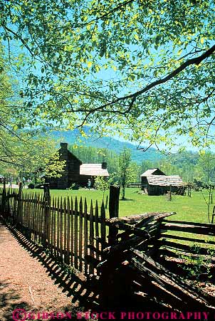 Stock Photo #12055: keywords -  appalachian carolina farm farms farmstead great historic history mountain mountains national north oconaluftee old park parks public smoky tradition traditional vert