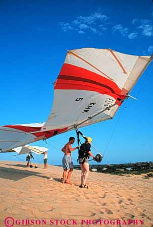 Stock Photo #9557: keywords -  airborn banks beach beaches cape carolina coast coastal destination dune dunes flies flight fly flying glide gliding hang hatteras jockey learn lesson lift north outer park practice recreation resort resorts ridge sand seashore shore shoreline sport sports state summer travel vacation vert