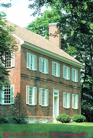 Stock Photo #14120: keywords -  architecture brick building colonial design estate estates grove historic home house kentucky locust louisville old plantation plantations site sites style tradition traditional vert