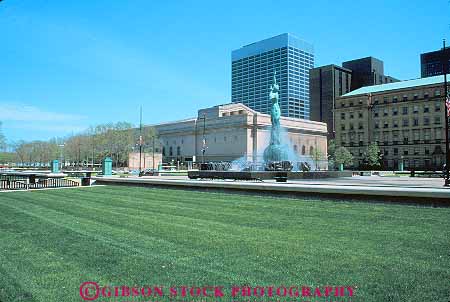 Stock Photo #11977: keywords -  building buildings cities city cleveland downtown grass green horz lawn lawns memorial municipal ohio open park parks plaza plazas public space urban