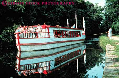 Stock Photo #3387: keywords -  boat canal coshocton historic history horz living ohio roscoe tour village