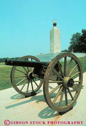 Stock Photo #12443: keywords -  american canon canons civil commemorate commemorates commemorating eternal gettysburg historic history light memorial memorials military monument monuments national park pennsylvania vert war