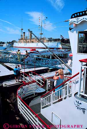 Stock Photo #12780: keywords - boats landing penns pennsylvania people philadelphia ship ships summer urban vert waterfront