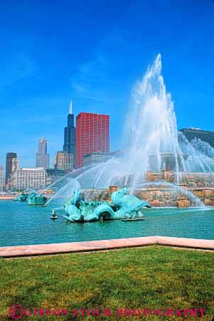 Stock Photo #9024: keywords -  buckingham chicago display downtown fountain illinois skyline skylines spray urban vert water