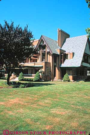 Stock Photo #9044: keywords -  architect architecture brick building buildings chicago design designed famous frank home homes house houses illinois landmark lloyd modern moore nathan oak park roof slate slope slopes sloping steep style vert wright