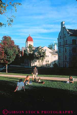 Stock Photo #9217: keywords -  berkshires campus campuses college colleges massachusetts relax student students vert williams williamstown