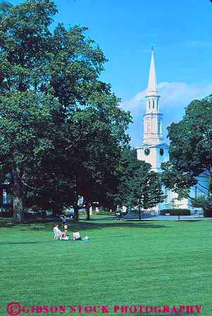 Stock Photo #14410: keywords -  american battle church common commons england green greens historic history independence lawn lexington massachusetts municipal new park parks people plaza plazas public region relaxing revolution revolutionary steeple summer vert war