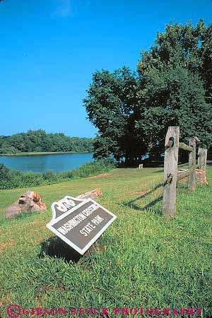 Stock Photo #14535: keywords -  american commemorate commemorates commemorating crossing delaware george historic history independence jersey marker markers monument monuments new park parks plaque plaques public revolution revolutionary river sign signs site sites state tribute tributes vert war washington