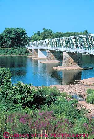 Stock Photo #14536: keywords -  american bridge bridges commemorate commemorates commemorating crossing delaware george historic history independence jersey metal near new park parks public revolution revolutionary river site sites state steel vert war washington