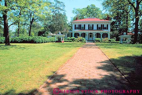 Stock Photo #14563: keywords -  architecture brick broughton building design georgia historic horz house madison mason path paths sanders sidewalk style tradition traditional walkway
