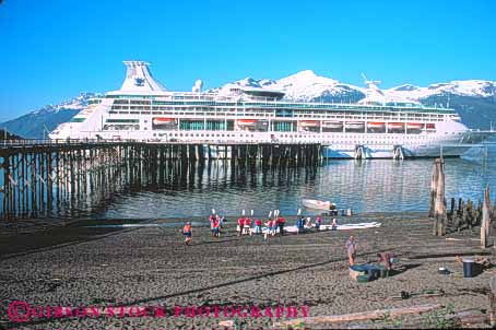 Stock Photo #10409: keywords -  adventure adventures alaska beach boat boaters boating boats coast coastal cruise explore exploring group groups haines harbor harbors horz kayak kayaker kayakers kayaking kayaks marine maritime near ocean paddle paddlers paddling people port ports recreation sea seashore ship ships shoreline sport sports tour water