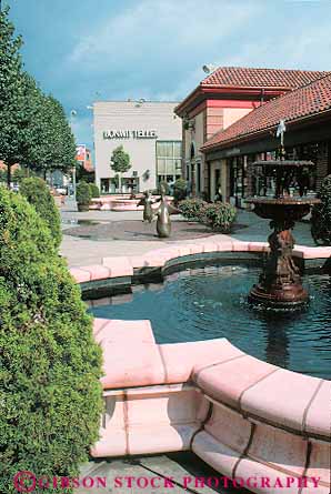 Stock Photo #12319: keywords -  business city club country district historic kansas mall malls missouri old outdoor outside plaza plazas shopping shops store stores tradition traditional vert