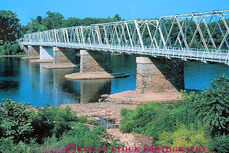 Stock Photo #18287: keywords -  angle angles angular brace braced bracing bridge bridges criss cross crossed crosses crossing delaware diagonal diagonally diagonals engineered engineering geometric geometrical geometry highway horz jersey new over pattern patterns river road shape shaped shapes steel structually structural structure support supports triangle triangles triangular washington