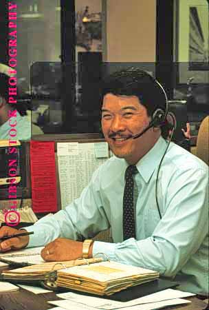 Stock Photo #1257: keywords - asian broker business buy commodities communication employee exchange gain happy income industry investment japanese job loss male market occupation office professional released risk securities sell smile speculate stock trade vert work worker workers working works young yuppi