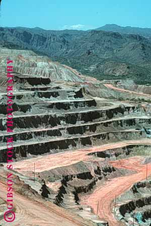 Stock Photo #1350: keywords -  arizona copper environment extract kearny metal mine mining open pit ray resource vert