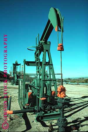 Stock Photo #1373: keywords - california city crude derrick equipment fuel gas industry king machine natural oil petroleum pump resource vert