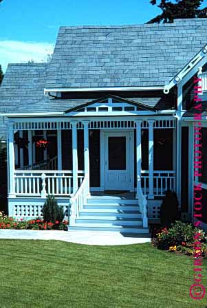 Stock Photo #1444: keywords - abode architecture cottage cute dwelling estate family home house investment property quaint quarters real released residence residential shelter suburb vert washington