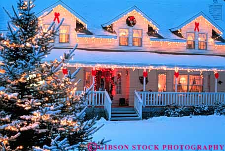 Stock Photo #3532: keywords -  americana celebrate christmas decorate dusk getaway holiday home horz house lighting relax released retreat romantic snow tradition warm winter