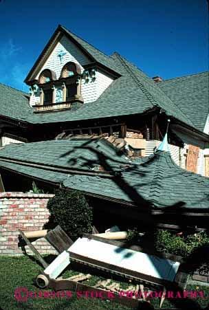 Stock Photo #1870: keywords - apart claim collapsed damage danger destruction disaster earthquake fall francisco home house insurance loss property risk san shake vert vibrate