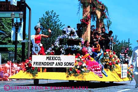 Stock Photo #2097: keywords -  colorful ethnic float flowers horz international mexico parade portland relations rose